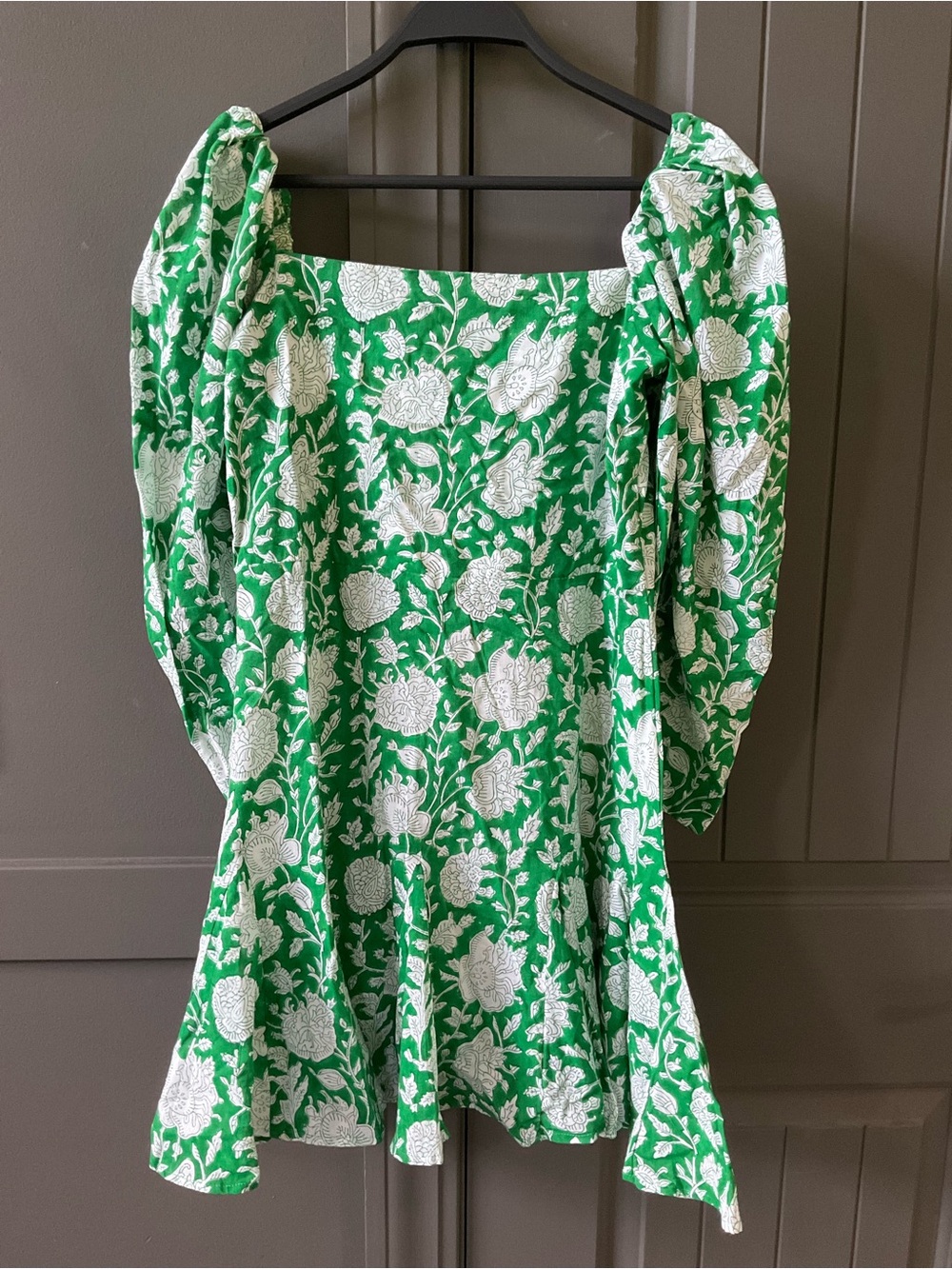 Mille Green Floral Puff-Sleeve Mini Dress